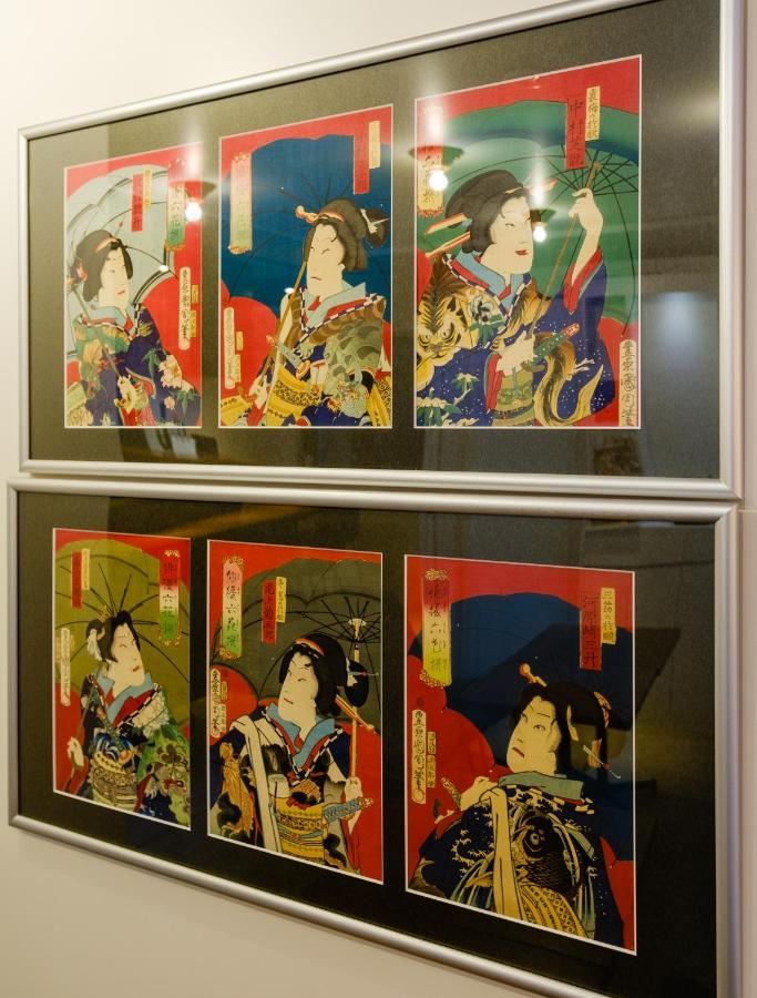 Asakusa Kaede 浅草楓 Tokyo Luaran gambar